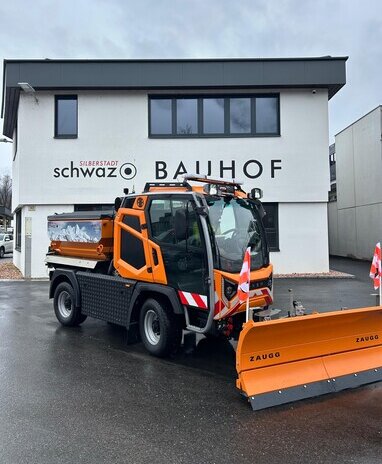 Kommunalgeräteträger HANSA APZ 1003 M für die Stadtgemeinde Schwaz