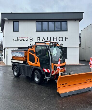 Kommunalgeräteträger HANSA APZ 1003 M für die Stadtgemeinde Schwaz