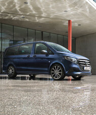 Ein blauer Mercedes-Benz Vito Kastenwagen. | © Mercedes-Benz AG